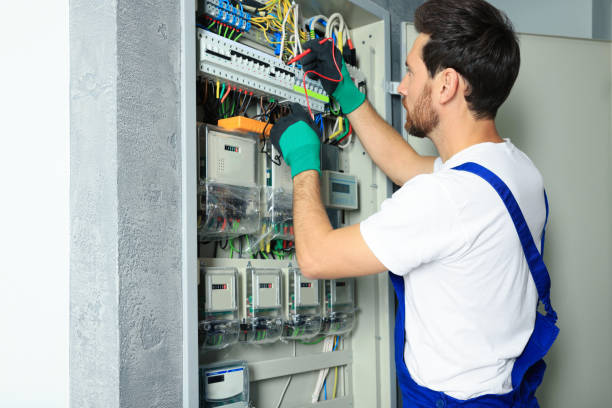 Best Commercial Electrician Services  in Highland Beach, FL